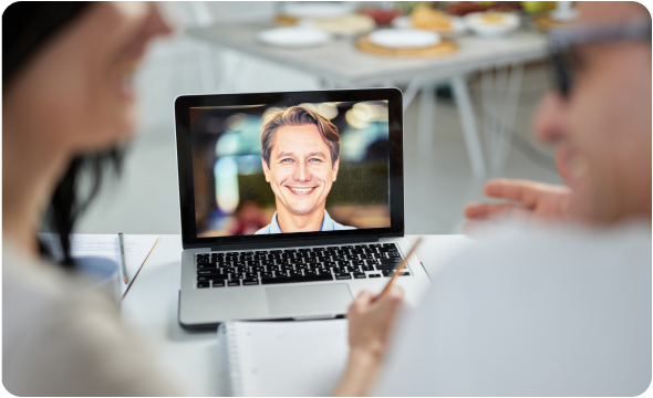Customer meeting with a Vantara Health support specialist over video